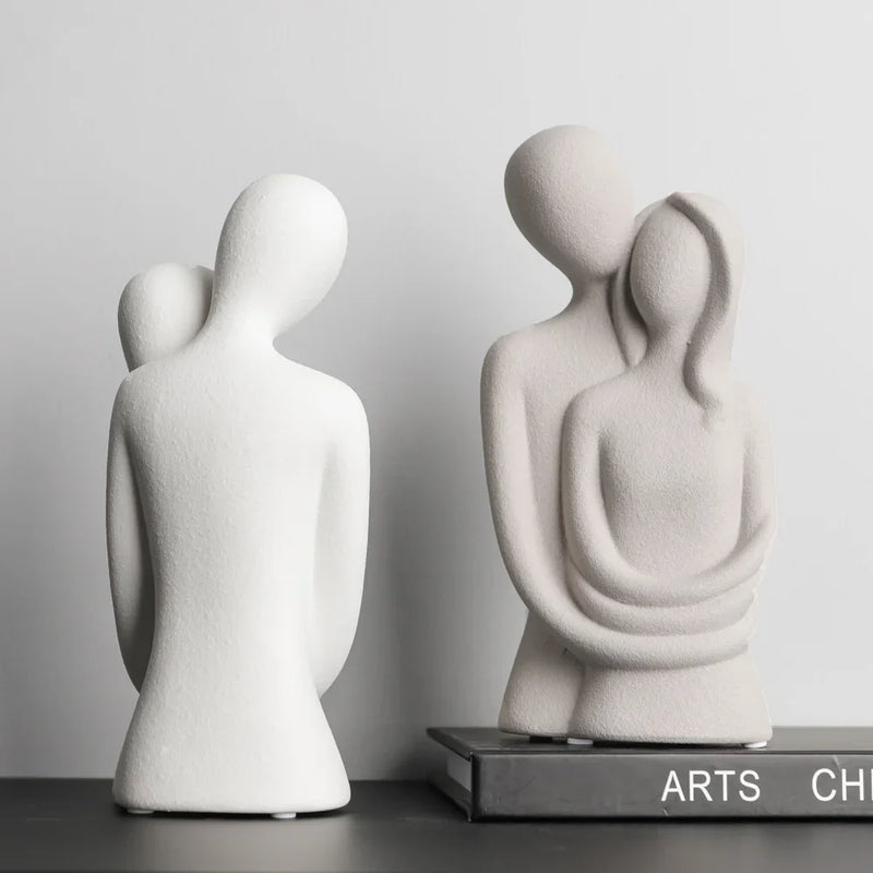 Escultura Nórdica em Cerâmica de Casal Abstrato