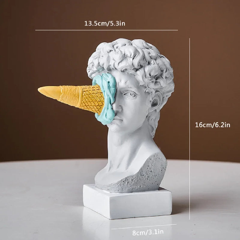 Escultura em Resina David de Sorvete Pós-moderno