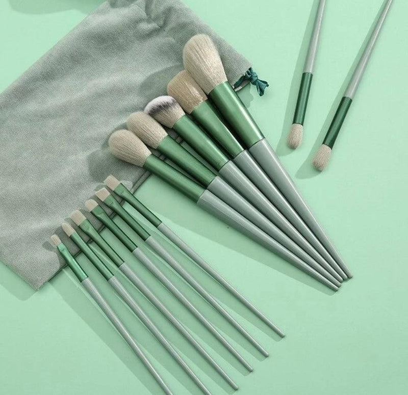 Kit de 13 pincéis para maquiagem + Brinde bag de veludo