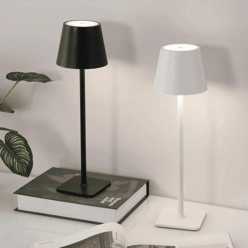Luminária de Mesa LED Abajur Quarto Sala Portátil