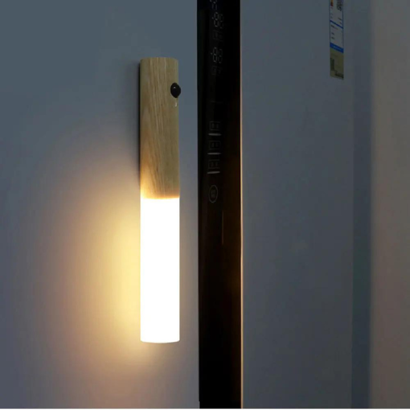 Luminária LED de Parede com Sensor de Movimento Recarregável e Base Removível