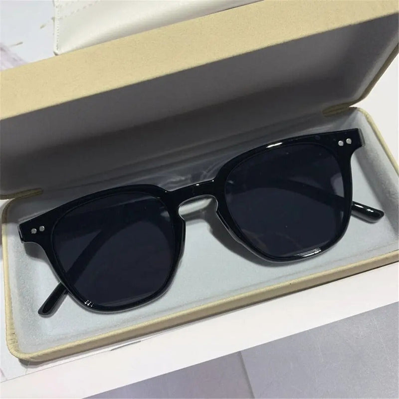 Óculos Vintage Black | Últimas Unidades